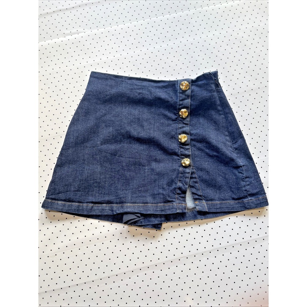 Zara High Rise Denim Shorts Dark Wash Gold Button Front Size XS 26